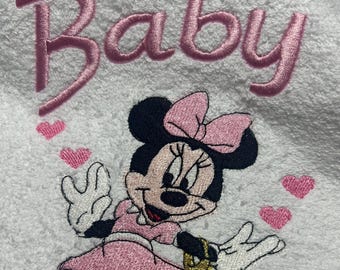 Toalla de baño bordada