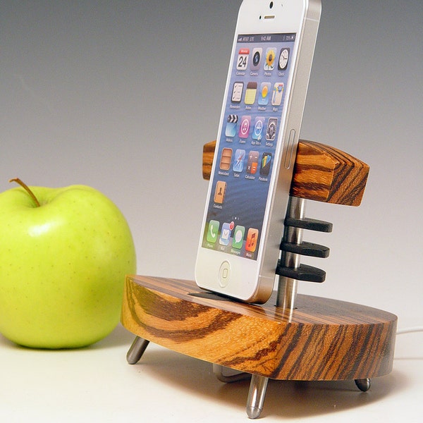 iPhone 5 docking station. iPod Touch 5 dock. 305. Use your own Lightning Connector. FAST SHIPPING.