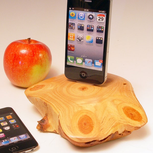 iPhone dock. iPod dock. Reclaimed tree slice. Smoothly finished end grain. Live edge. Simple ... natural ... beautiful. FAST shipping. 176.