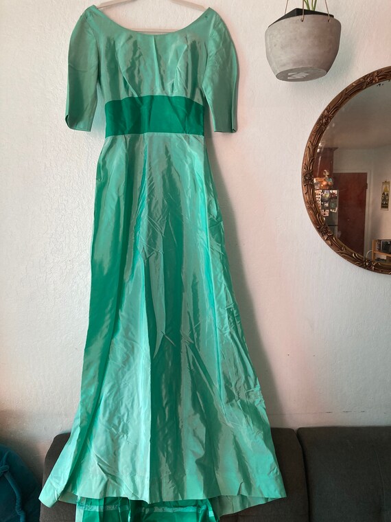 1940s Irridescent Pastel Green Taffeta Gown