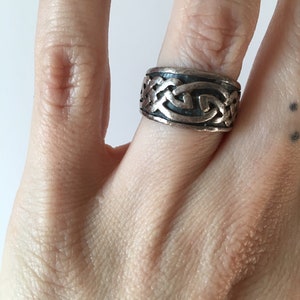 1970s Sterling Silver Celtic Knot Ring