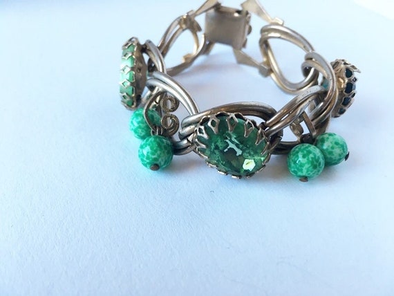 1960s Emerald Green Faceted Glass Chain Link Brac… - image 1