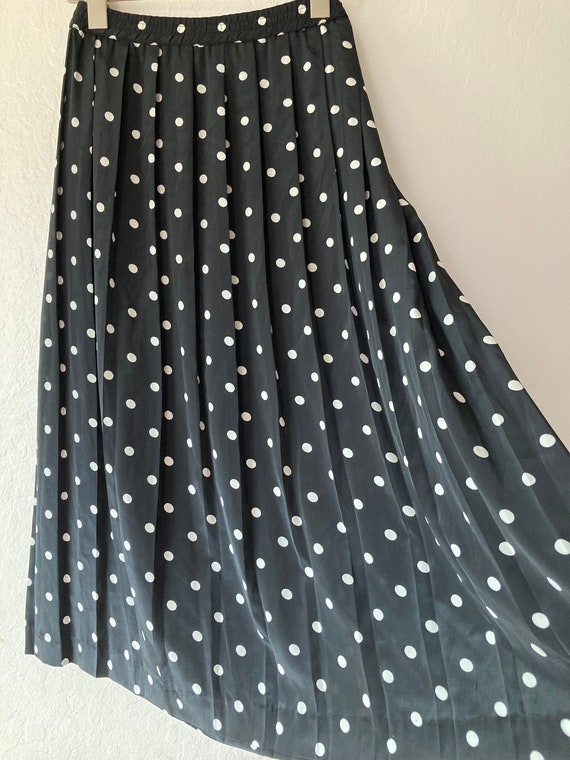 1990s Alfred Dunner Black Pleated Polka Dot Midi … - image 4