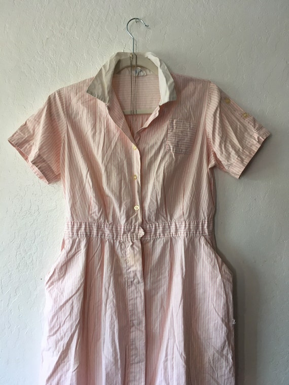 1940s Candy Striper Pastel Pink Striped Pocket Da… - image 3