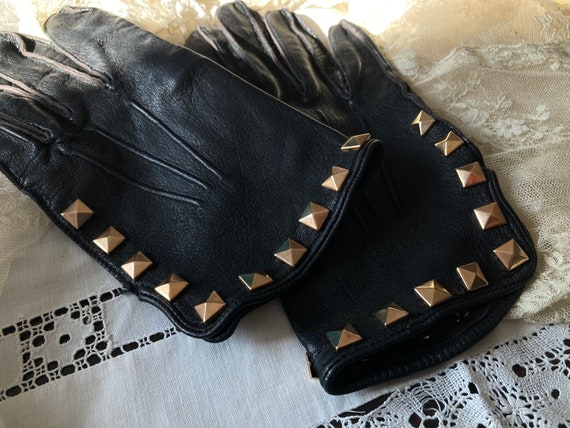 1970s Pyramid Studded Deep Inky Black Leather Glo… - image 1