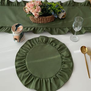Custom Table Runner Linen Cotton Ruffled Green Sage Washable Wedding Dining Room Kitchen Farmhouse Decor Handmade Fall Linens
