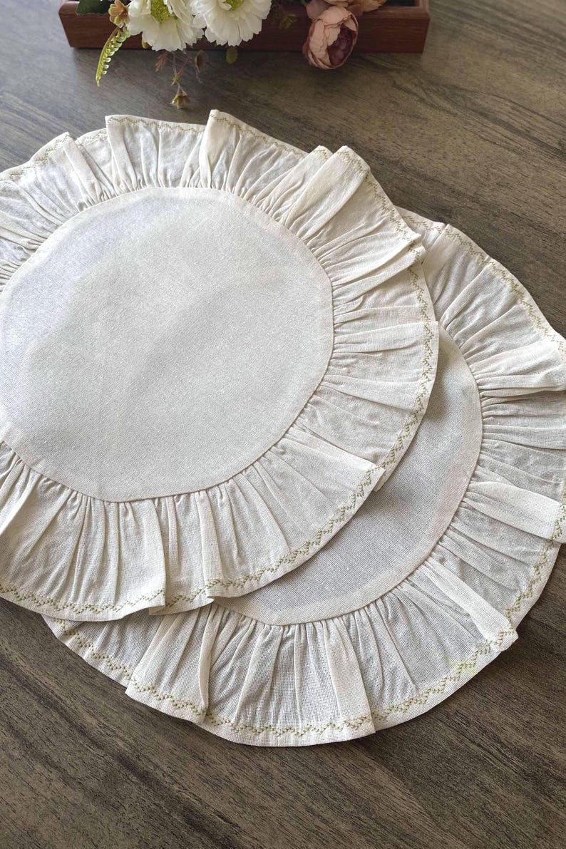 What Is Ruffle Place Ruffled Round Placemat Cream Linen Farmhouse, Single Ruffle Edge Table ...