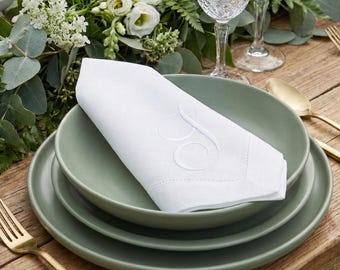 Monogrammed Linen Napkins, Embroidered Cloth Dinner Napkin, Wedding Table Decor