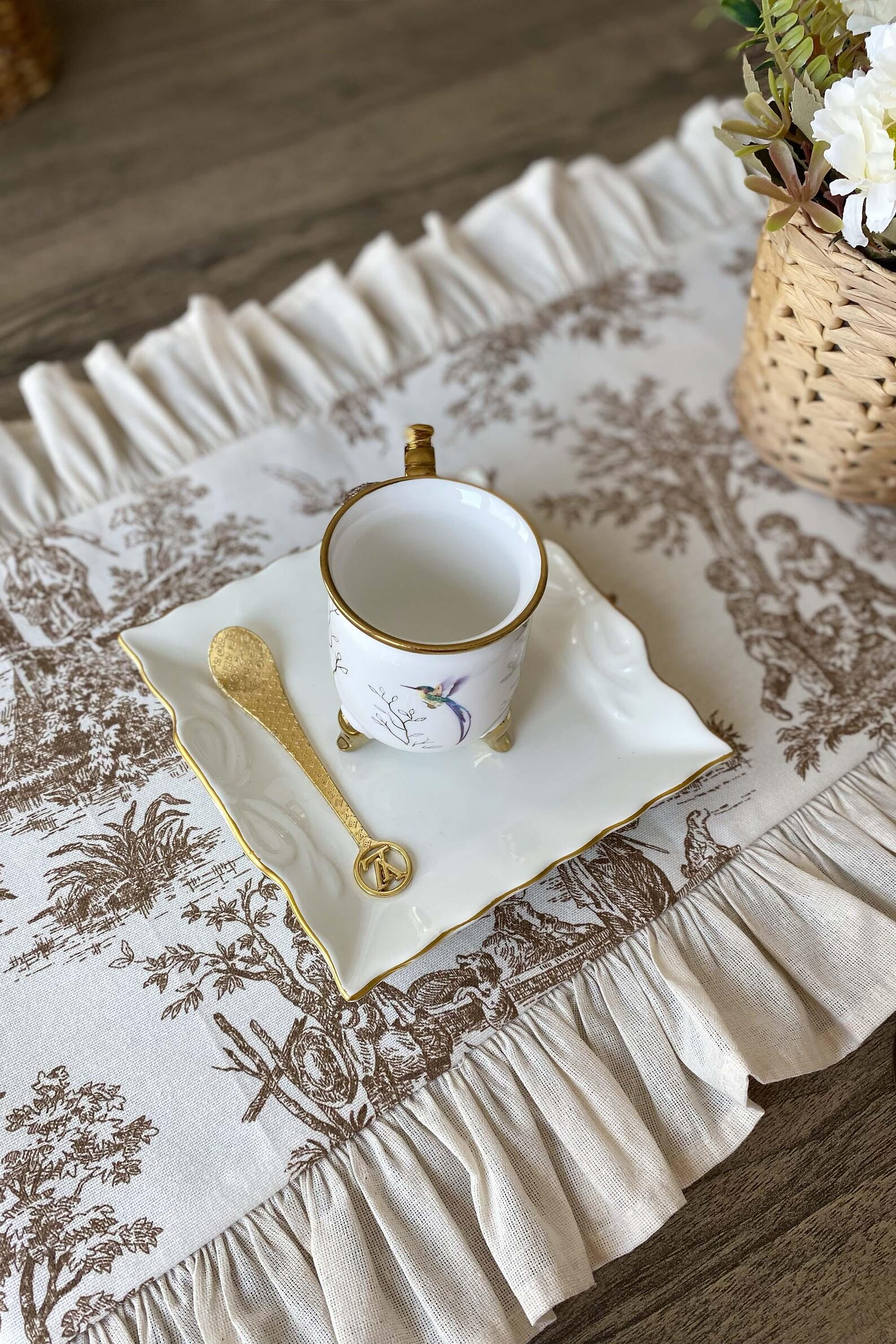 Linen Ruffle Table Runner French Table Runner Toile Ruffle Custom - Wedding Farmhouse Decor ...