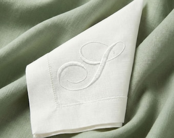 Monogrammed Linen Napkins, Embroidered Wedding Napkin, Personalized Gift