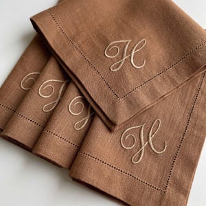 Embroidered napkins featuring elegant monogrammed linen, luxury linen napkins, personalized napkins with initial napkin design, cloth dinner napkins perfect as wedding gift, custom linen napkins, customized napkins, monogrammed napkins, linen dinner napkins, wedding napkins, monogram napkins