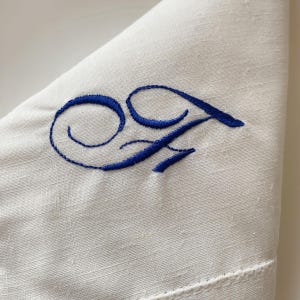 Personalized Monogram Linen Napkins, Embroidered Linen Napkin, Monogrammed Dinner Napkins, Linen Embroidery Dinner Napkin, Custom Napkin