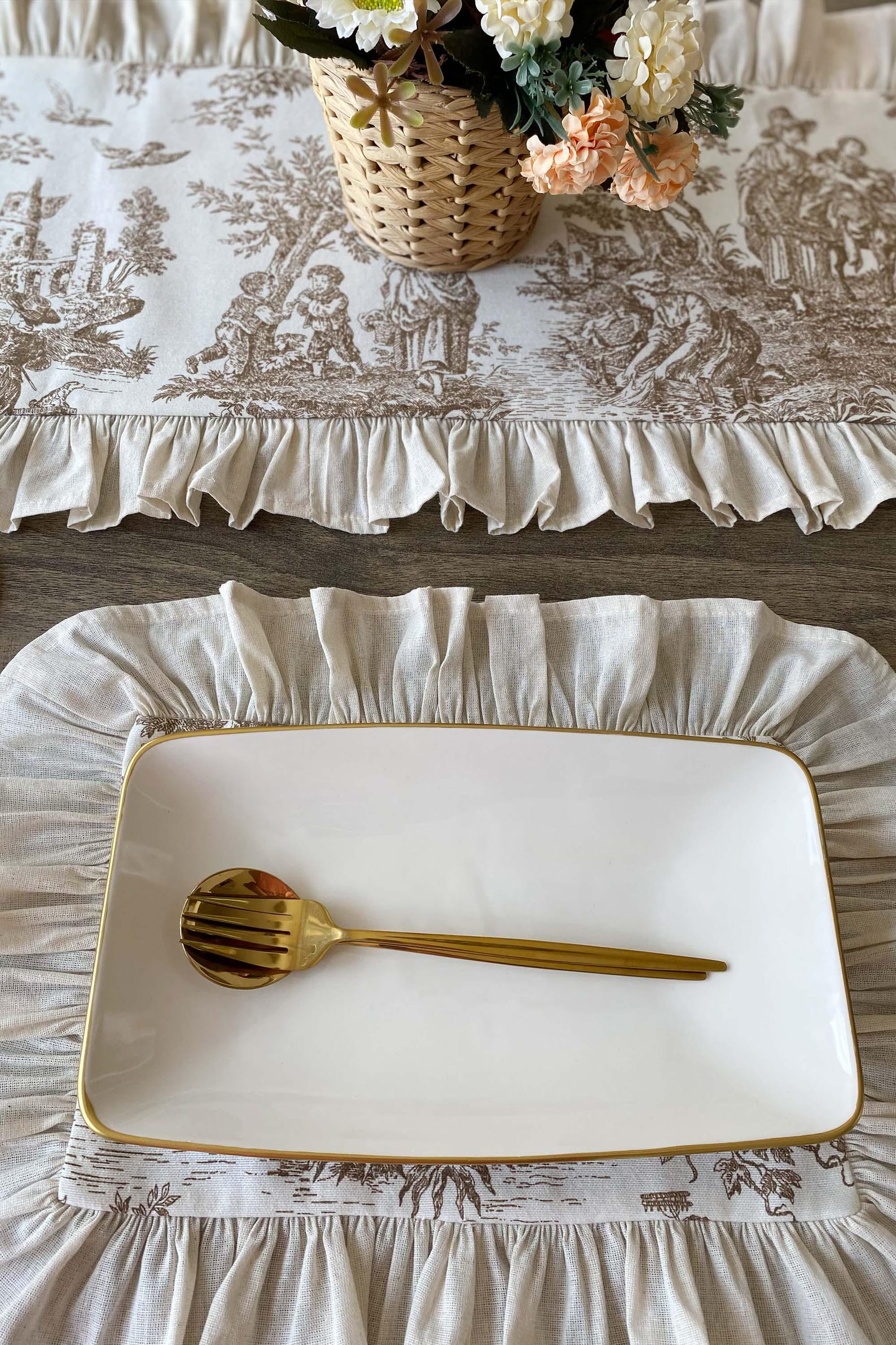 Linen Ruffle Table Runner French Table Runner Toile Ruffle Custom - Wedding Farmhouse Decor ...