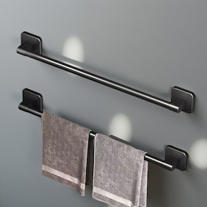 Towel rack
