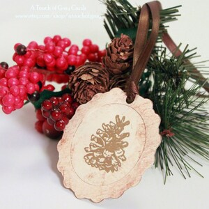 Christmas Tags (Tripled Layered) - Framed Pine Cone - Handmade Vintage Inspired Christmas Gift Tags - Set of 8