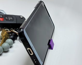 Keychain Phone Stand – Pocket-Sized Kickstand for Smartphones | Compact Travel Stand | 3D Printed Gift