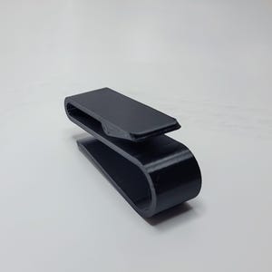 Sun Visor Clip for Sunglasses – Minimal Car Glasses Holder – Universal Mount for Most Vehicles