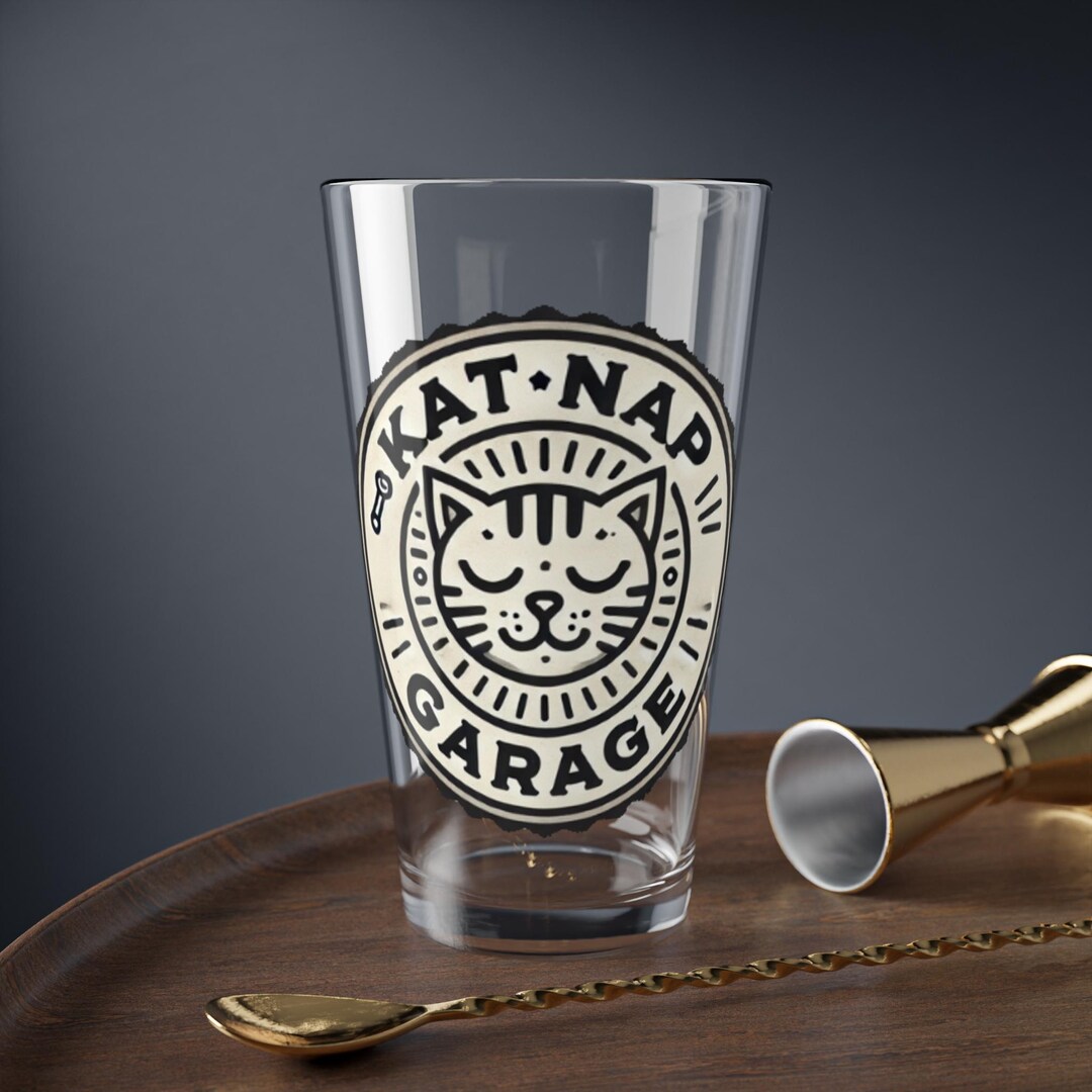 Kat Nap Garage Mixing Glass - 16oz, Cat Lover Gift, Beer Glass, Home ...