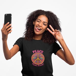 Peace Flows Freely T-Shirt, Unisex Graphic Tee, Boho Style Shirt, Peace Sign Apparel, Gift for Festival Lovers, Casual Tee