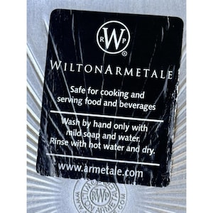 Bandeja rectangular vintage Wilton Armetale Flutes & Pearl de 35,5 cm (14") con aspecto de peltre. imagen 9