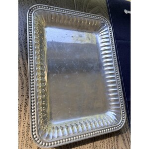 Bandeja rectangular vintage Wilton Armetale Flutes & Pearl de 35,5 cm (14") con aspecto de peltre. imagen 2