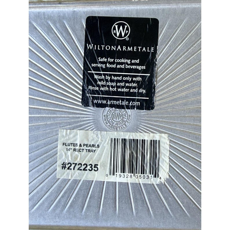 Bandeja rectangular vintage Wilton Armetale Flutes & Pearl de 35,5 cm (14") con aspecto de peltre. imagen 10