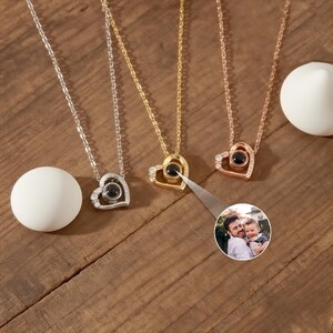 Heart Projection Necklace, Custon Photo Projection Necklace, Memorial Photo Necklace, Personalized Gift,  Anniversary Gift for Her, Mom Gift