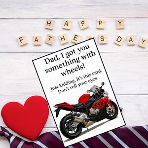 Afdrukbare kaart voor Vaderdag Motor | Bedankkaart Motorcycle Dad, koop 1 en 2 keer gratis |  Gelukkige verjaardagskaart, wenskaartsjabloon