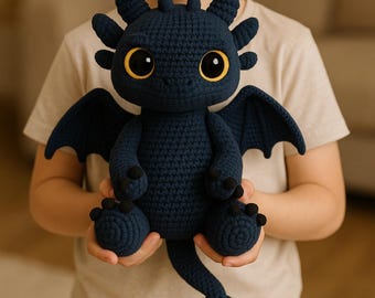 Häkelanleitung für einen schwarzen Drachen, Amigurumi-Plüschtier (PDF-Download), handgefertigtes Dinosaurier-Spielzeug