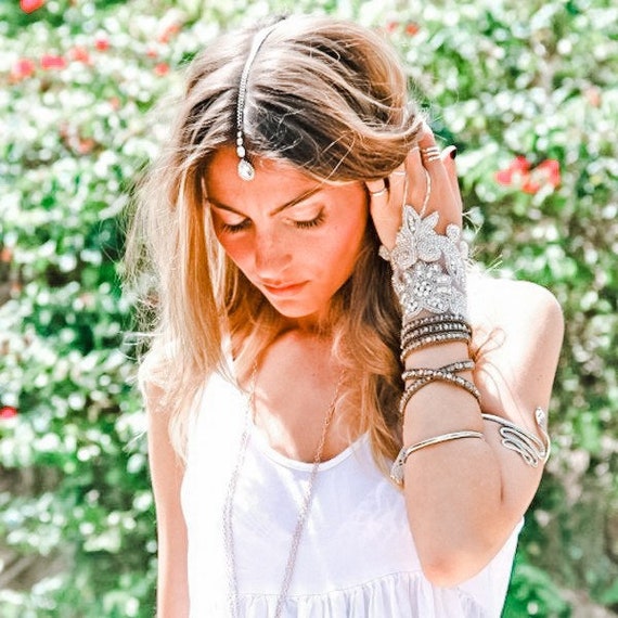 Beaded Bridal Fingerless Gloves: Crystal Wedding Hand Bracelet