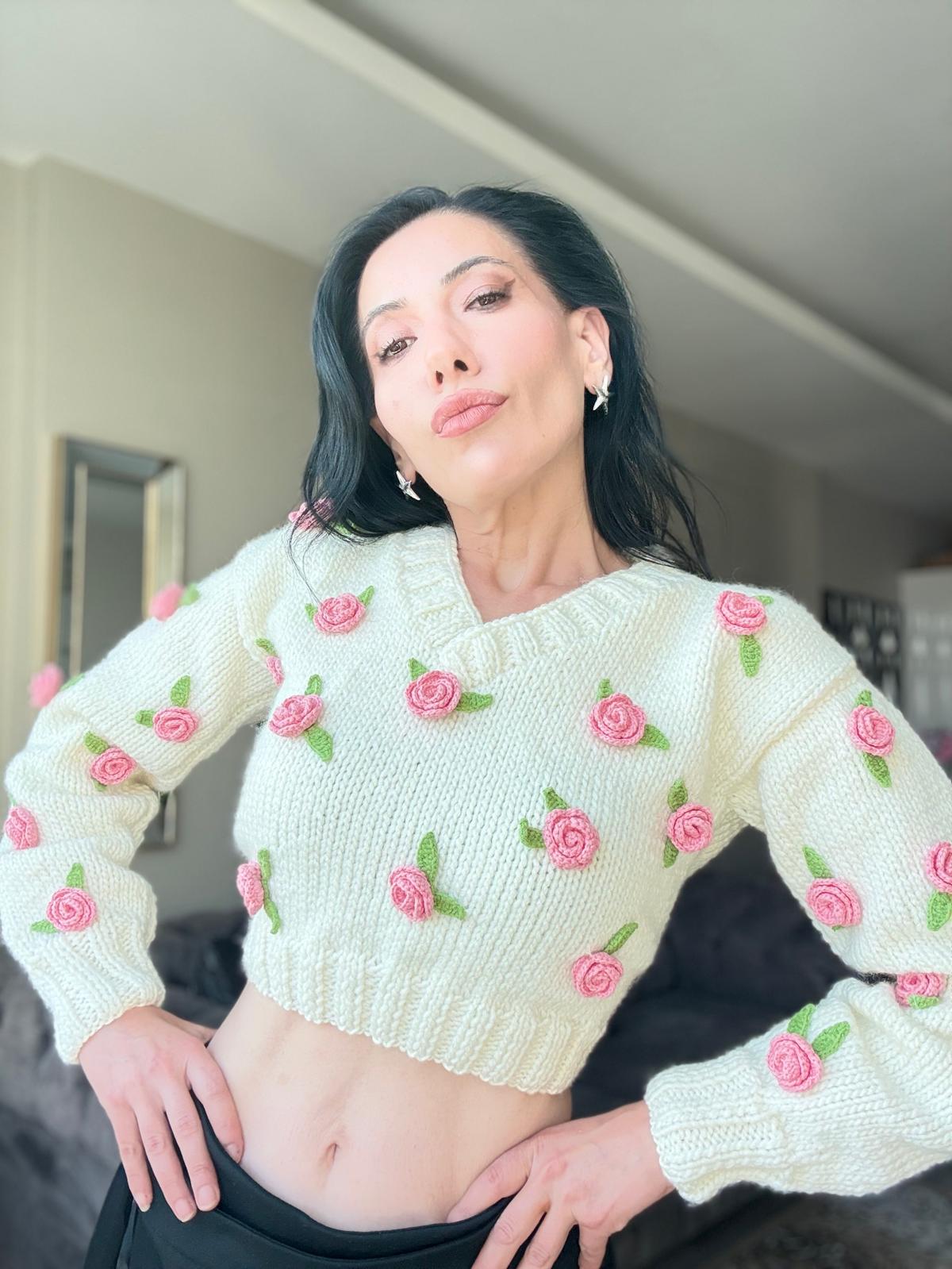 トップス Acka 3d rose puff tops 3d rose puff tops – Acka online store