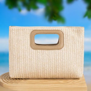 Beige Woven Straw Clutch Tote: Chic Summer Beach Handbag