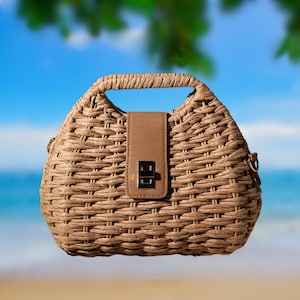 Woven Wicker Shell Handbag: Beachy Straw Crossbody Bag