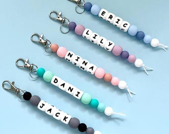 Llaveros personalizados, llaveros para bolsos, llaveros con nombre personalizado, regalos para la vuelta al cole, regalos personalizados para niños, regalo de cumpleaños, regalo para niños