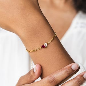Pulsera con dos clips y piedras de nacimiento en forma de pera • Pulsera personalizada con piedra de nacimiento • Pulsera de dos piedras • Joyería personalizada • Regalos con piedra de nacimiento de noviembre