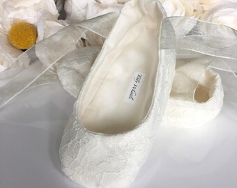 Ivory or White Lace Ballet Slippers - Flower Girl Shoes - Baby and Toddler Girl - Christening - Baptism - Princess Shoes