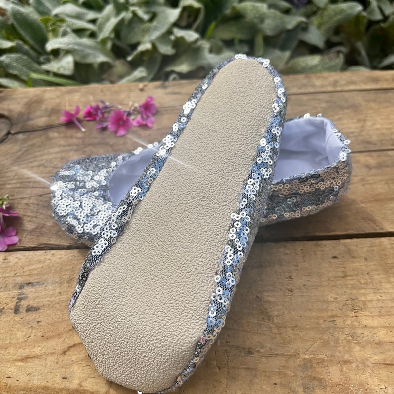 Silver Sequin Shoes with Elastic Baby Toddler Girl Shoes Sparkle Shoes Flower Girl Shoes Holiday Shoes Princess Shoes immagine 3