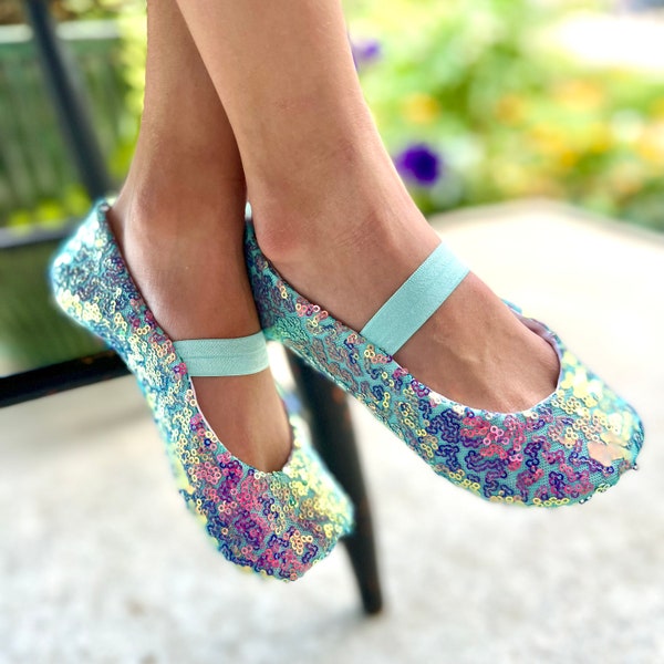 Chaussures de costume de sirène - chaussures d'Halloween irisées turquoise, roses, violets - chaussures de demoiselle d'honneur - bébé et petite fille - chaussures de costume de licorne