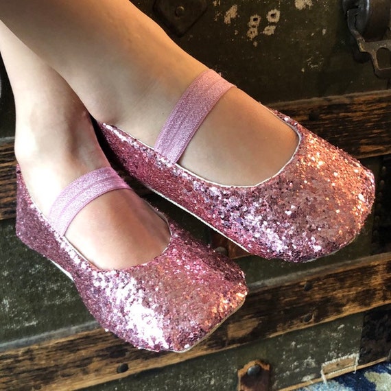 baby girl pink glitter shoes