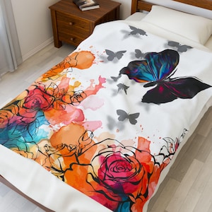 Butterfly Floral Velveteen Plush Blanket | Cozy Home Decor, Gift for Her, Kids Room, Spring Celebration, Ultra Soft Throw