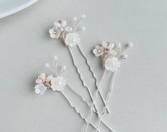 Flower Hair Comb, Wedding Hair Pins, Floral Hair Piece, Flower Girl Hair Accessory, Bridal Hair Clip