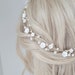 see more listings in the Cheveux de mariée Vine section