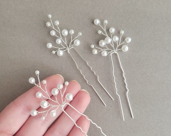 Pearl Hair Comb, Beaded Bridal Hair Vine, Pearl Hair Pins, Wedding Hairpiece, Maid of Honor Hair Pins, Simple Hair Clip