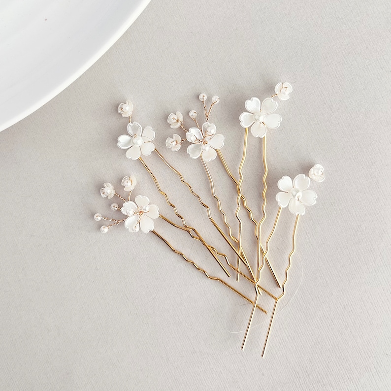 Gold Flower Hair Comb, Wedding Flower Hair Pins, Bridal Hair Piece, Floral Hair Accessory, Flower Girl, Bridal Hair Clip image 8