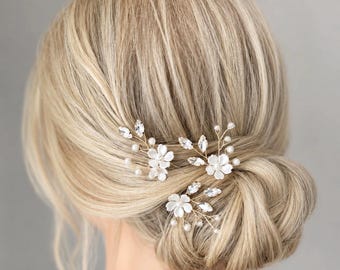 Pearl Bridal Hair Pins, Wedding Hair Comb, Floral Hair Pieces, Rhinestone Hair Pins, Bridal Hair Clip