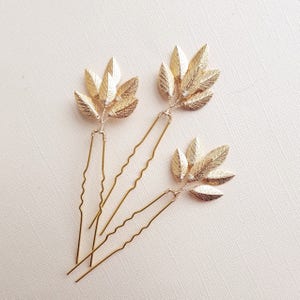 Gold Leaf Hair Pins, Gold Vine Hairpieces, Leaf Hair Comb, Wedding Hair Pieces, Leaf Headpiece, Gold Hairpins, Bridal Hair Comb