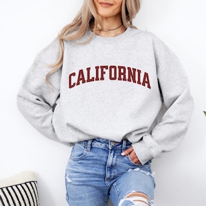 Relaxed California Vibes Sweatshirt - Soft and Stylish West Coast Lover&#39;s Essential