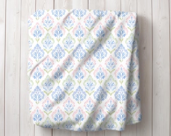 Pastellfarbene Blumen-Tagesdecke, Cottagecore-Bettwäsche fürs Studentenwohnheim, Preppy-Tagesdecke fürs Mädchenzimmer, Rosa-Blaue Grandmillennial-College-Deko
