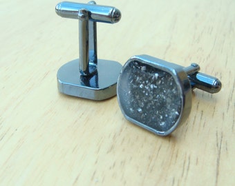 Luxury meteorite dust cufflinks - a stellar gift!