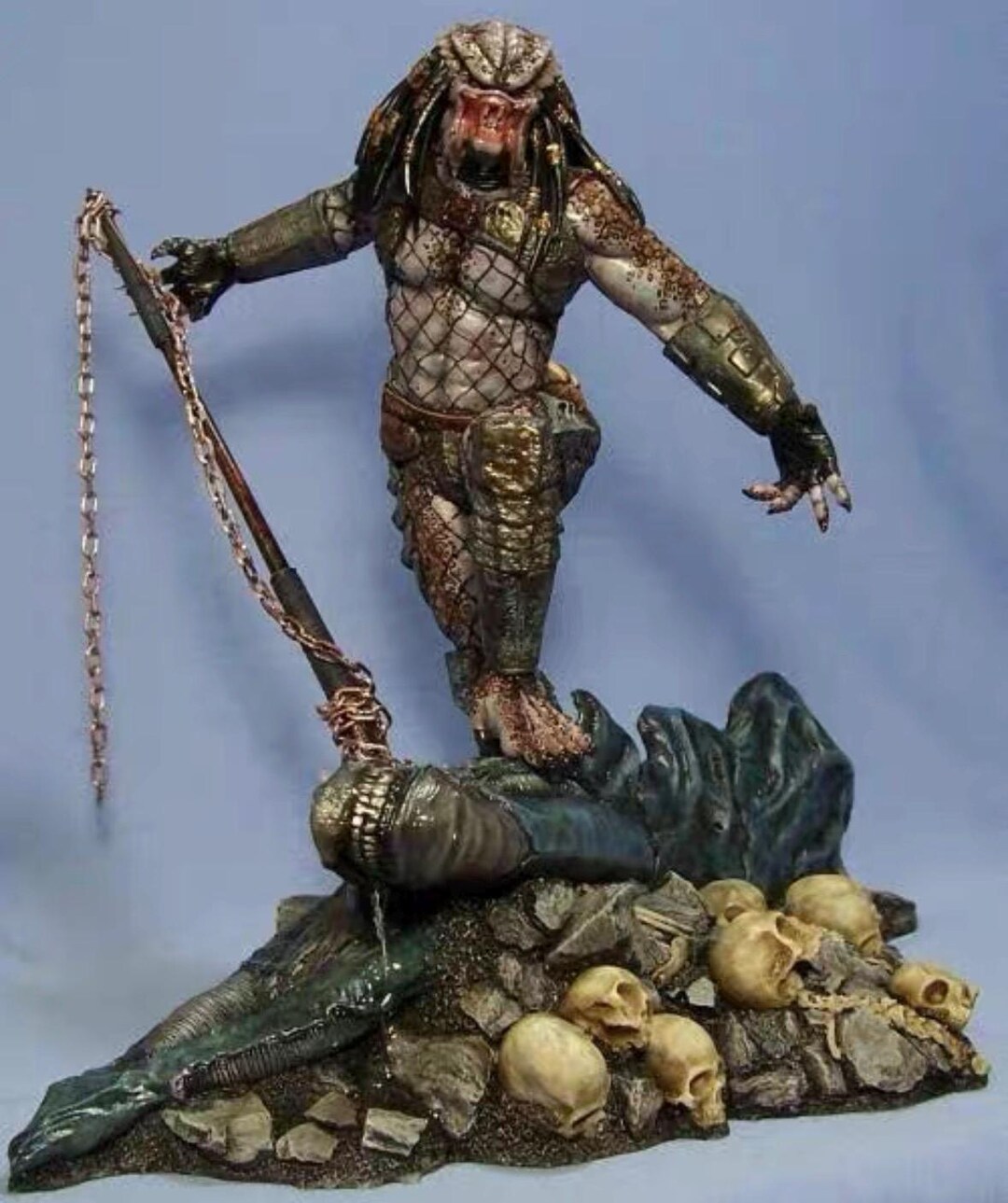 Predator Statue Standing on Alien Resin Collectible Model Custom ...